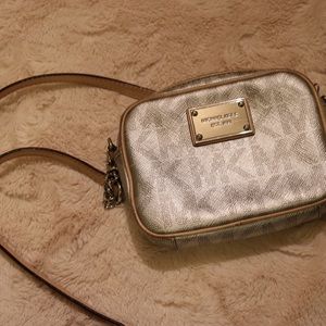 Michael Kors Bags | Jet Set MK Mini Crossbody